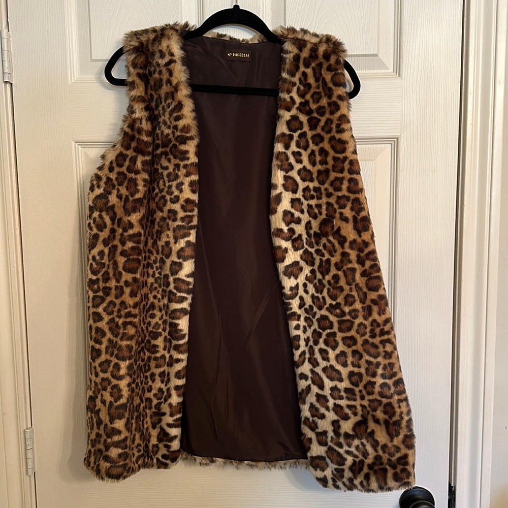 NY imperial fur vest